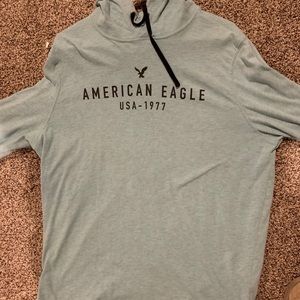 Men’s American eagle hooded long sleeve shirt